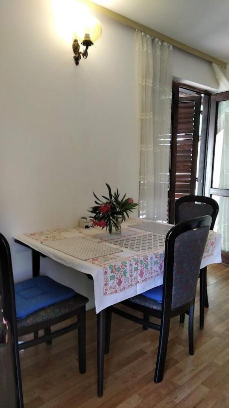 Raslina Sun Apartment Екстериор снимка