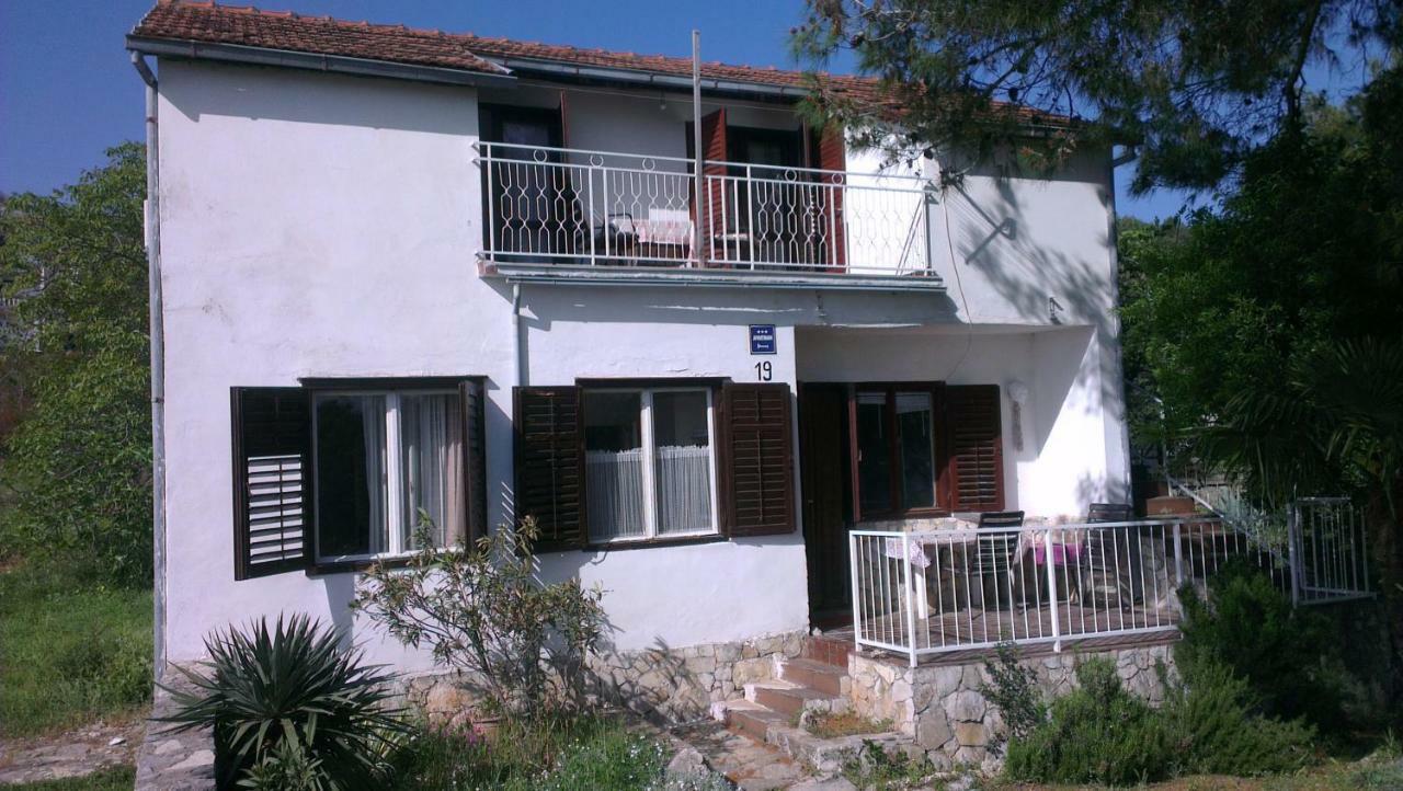 Raslina Sun Apartment Екстериор снимка
